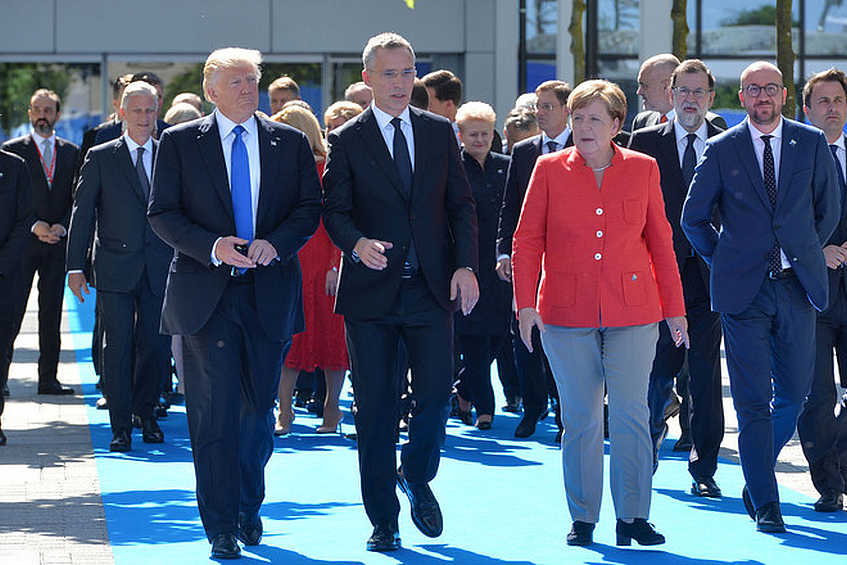 Vertice nato: il gas fa esplodere le contraddizioni USA-Europa